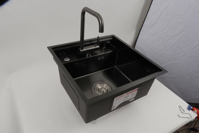 Кухонная мойка CM 50*50 скрытая PVD черная Platinum Handmade