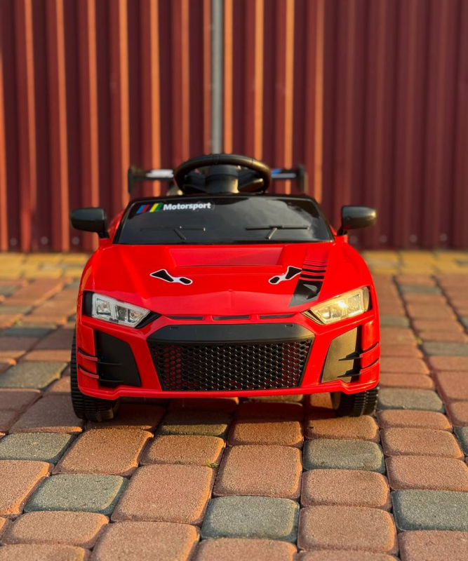 Детский электромобиль Cabrio 6V 5A (спойлер, пульт, LED-фары, звук, открывающиеся двери, педаль газа), Красный
