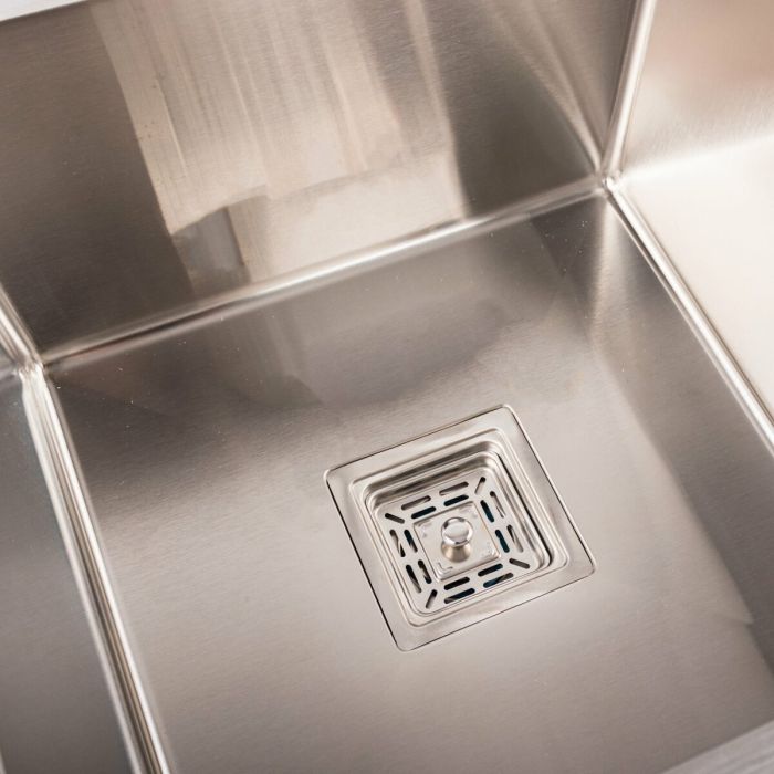 Кухонная мойка Platinum Handmade HDB 780х430х230 на две чаши (квадратный сифон, 3.0/1.0)
